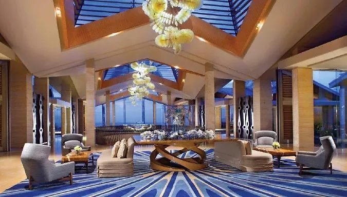 度假村 Mulia